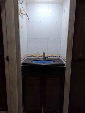 Bathroom in 1 BHK Apartment at Kokil Kunj Apartments, Kandivali West – for Rent