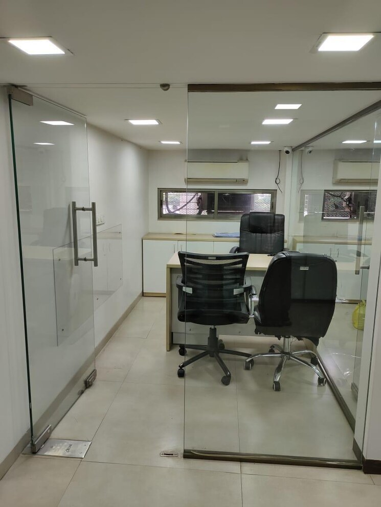 undefined, vijay nagar Commercial Office Space 3200 Sq.Ft. In Vijay Nagar Indore 9405009