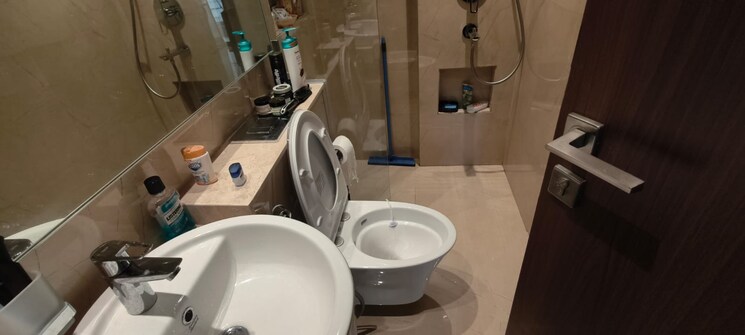 Bathroom, hiranandani-highland 2 Bedroom 542 Sq.Ft. Apartment In Powai Mumbai 9405015