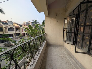 Balcony in 4 BHK Villa at Mango – for Sale