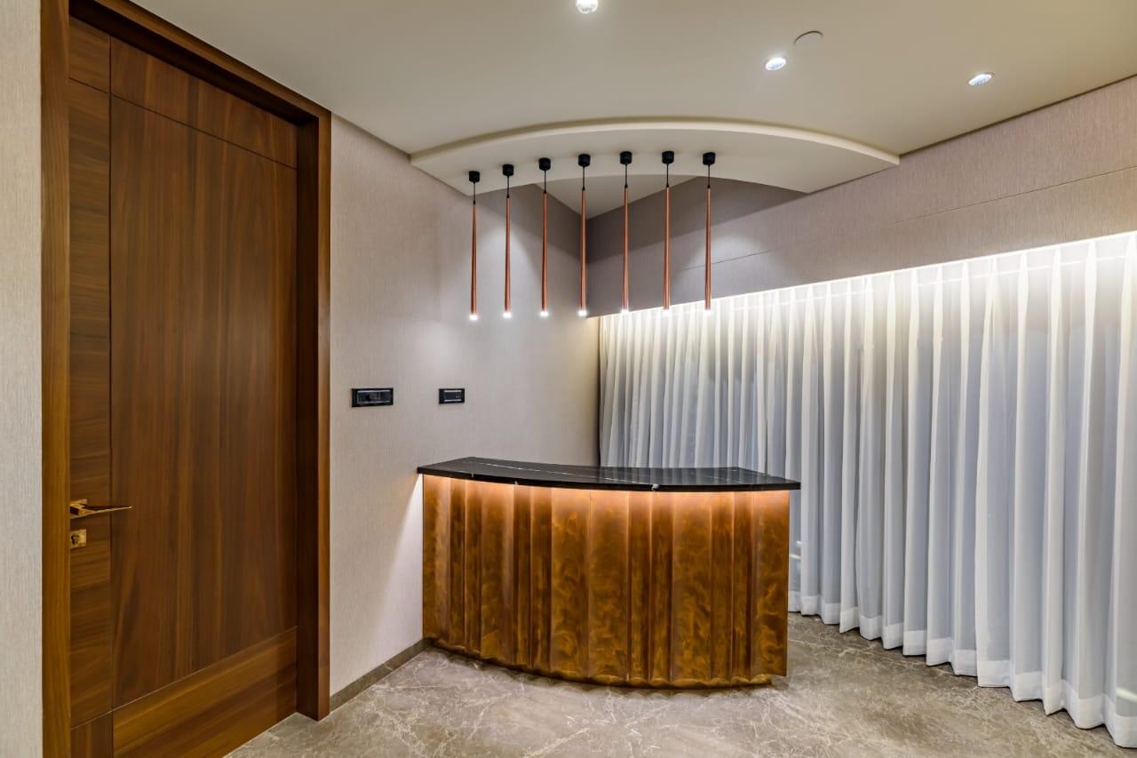 6 BHK + Servant Room Apartment For Rent in Lodha World View