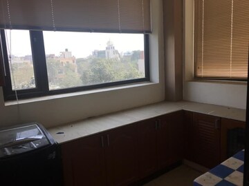 Bedroom in 2 BHK Builder Floor at Unitech South City 1, South City 1 – for Rent