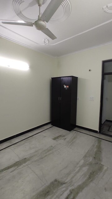 Room in 2 BHK Builder Floor at Rajpur Khurd Extension – for Rent