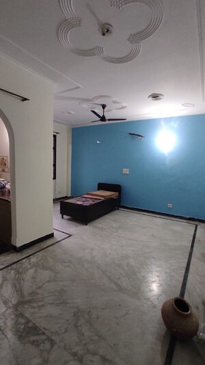 Room in 2 BHK Builder Floor at Rajpur Khurd Extension – for Rent