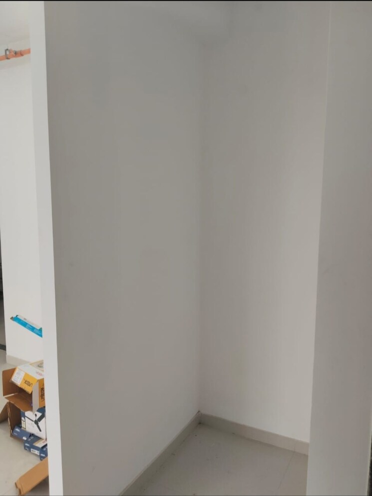 Room, uk-iridium 2 Bedroom 521 Sq.Ft. Apartment In Kandivali East Mumbai 9405190