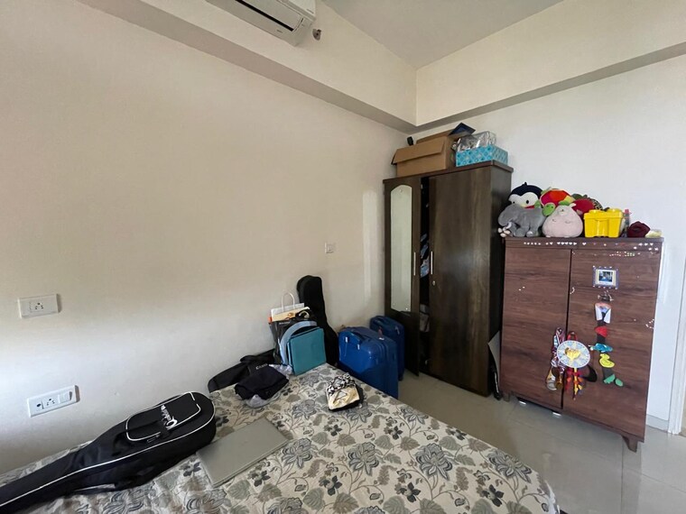 Living Room, lnt-crescent-bay-t3 2 Bedroom 788 Sq.Ft. Apartment In Parel Mumbai 9405172