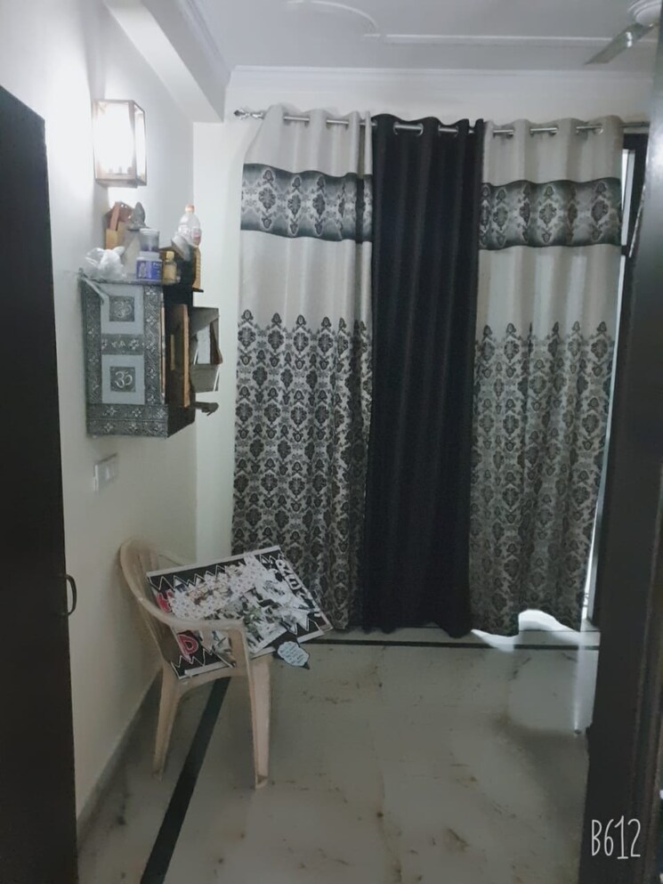 Living Room, khirki extension 2 Bedroom 800 Sq.Ft. Apartment In Khirki Extension Delhi 9405180