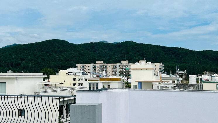 Exterior View, sahastradhara road Studio 50 Sq.Yd. Builder Floor In Sahastradhara Road Dehradun 9405203