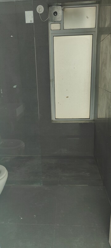 Bathroom in 3 BHK Apartment at Soham Crystal Spires, Thane West – for Rent