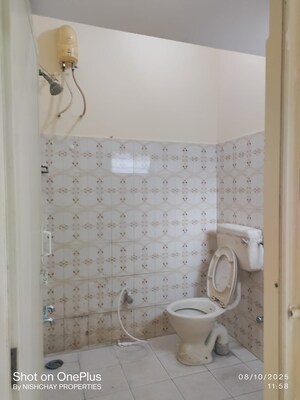 Bathroom in 6+ BHK Independent House at Kammanahalli – for Sale