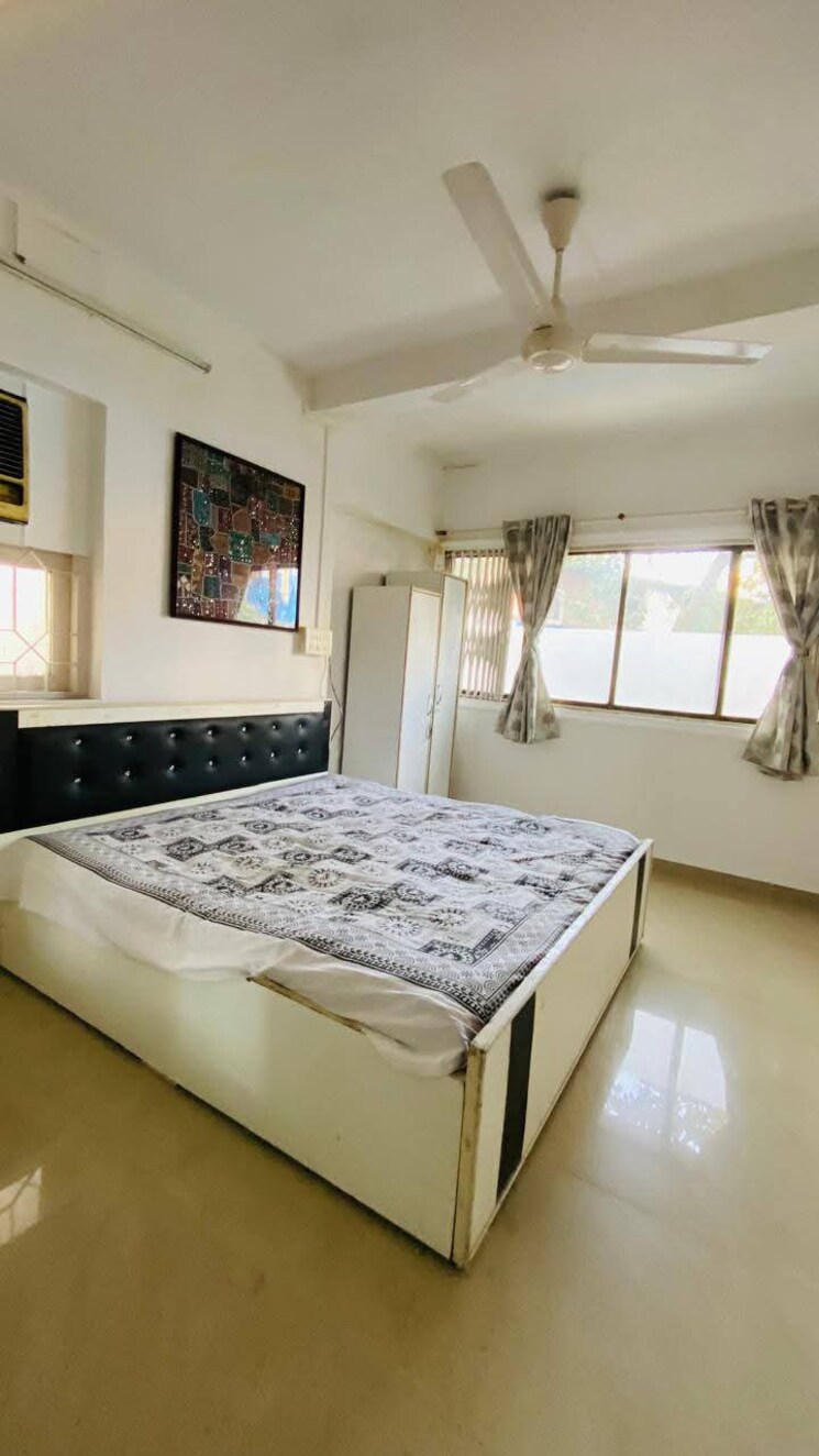 Bedroom, vile parle west 1 Bedroom 380 Sq.Ft. Apartment In Vile Parle West Mumbai 9405222