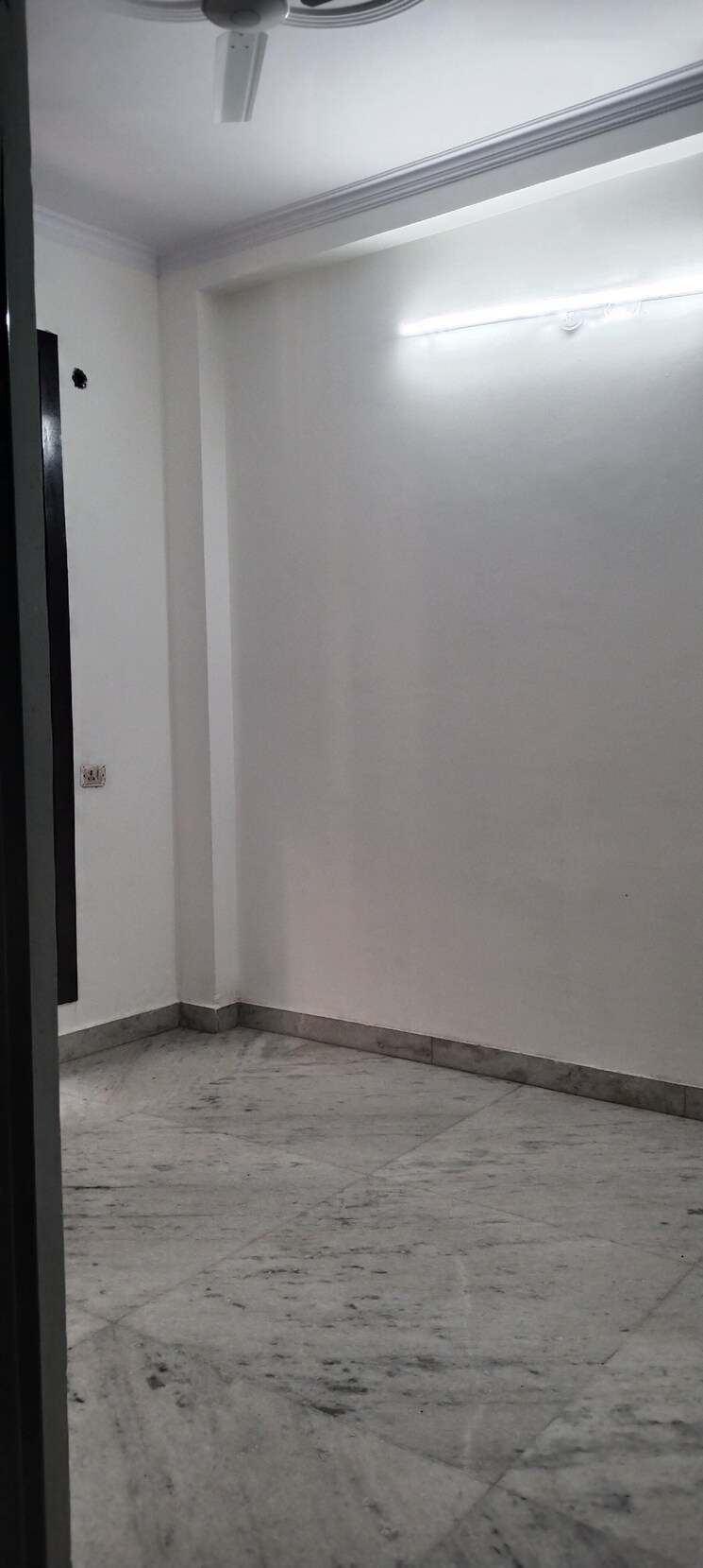 Room, mayur vihar phase 1 2 Bedroom 750 Sq.Ft. Builder Floor In Mayur Vihar Phase 1 Delhi 9405238