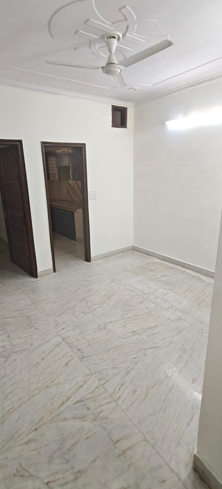 Room, rwa-residential-society-sector-46 2 Bedroom 104 Sq.Yd. Builder Floor In Sector 46 Gurgaon 9405234