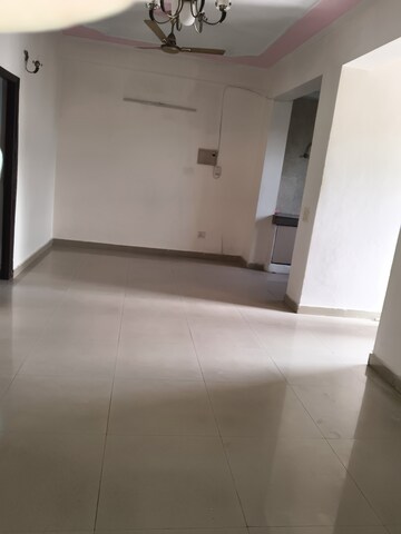 Room in 2 BHK Villa at RWA Apartments Sector 122, Sector 122 – for Rent