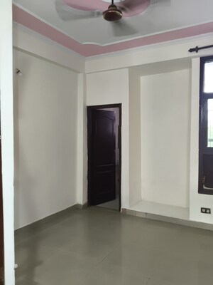 Room in 2 BHK Villa at RWA Apartments Sector 122, Sector 122 – for Rent