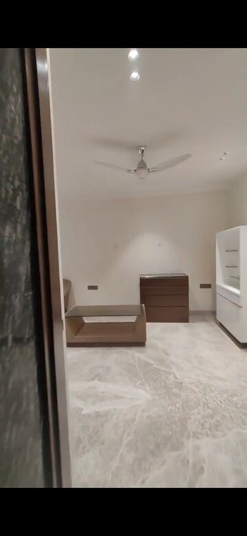Bathroom in 3 BHK Builder Floor at Puri PP City Centre, Pitampura – for Rent