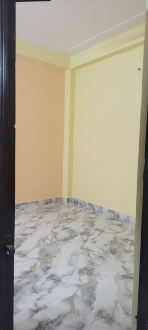 Bedroom in 2 BHK Builder Floor at Mayur Vihar Phase 1 – for Rent