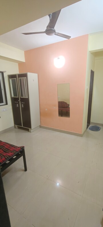 Room in 2 BHK Independent House at Gokhalenagar – for Rent
