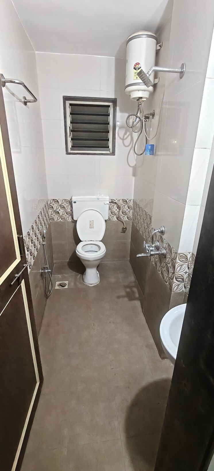 Bathroom, gokhalenagar 2 Bedroom 750 Sq.Ft. Independent House In Gokhalenagar Pune 9405259