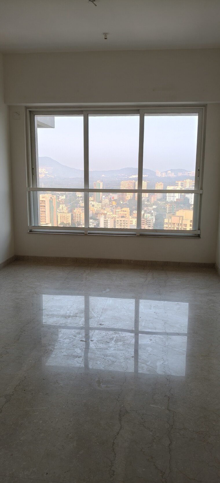 Room, kalpataru-radiance 3 Bedroom 1100 Sq.Ft. Apartment In Goregaon West Mumbai 9405264