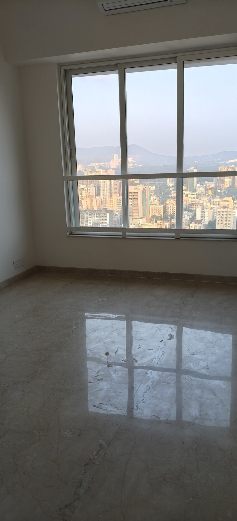 Room, kalpataru-radiance 3 Bedroom 1100 Sq.Ft. Apartment In Goregaon West Mumbai 9405264