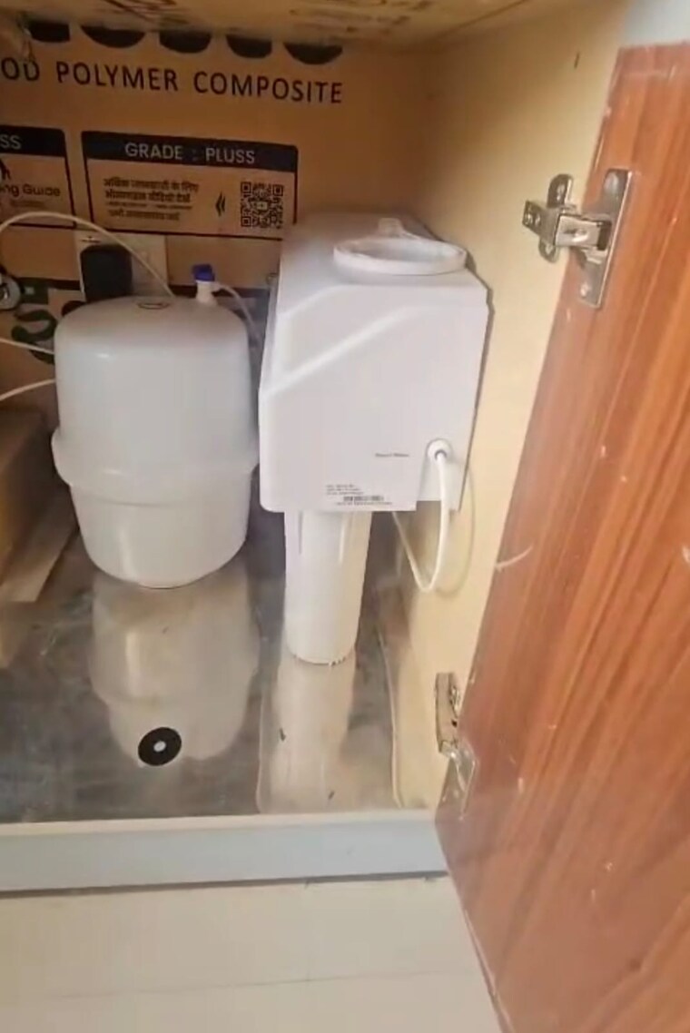 Bathroom, hero-homes-gurgaon 2 Bedroom 1150 Sq.Ft. Apartment In Sector 104 Gurgaon 9405261