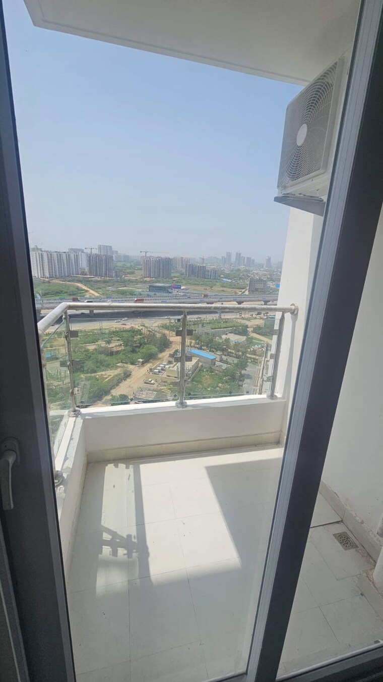 Balcony, hero-homes-gurgaon 2 Bedroom 1150 Sq.Ft. Apartment In Sector 104 Gurgaon 9405261