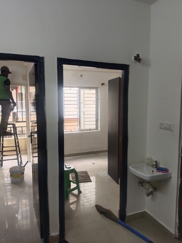 Bathroom in 2 BHK Apartment at Krishna Residency Kadubeesanahalli, Kadubeesanahalli – for Rent