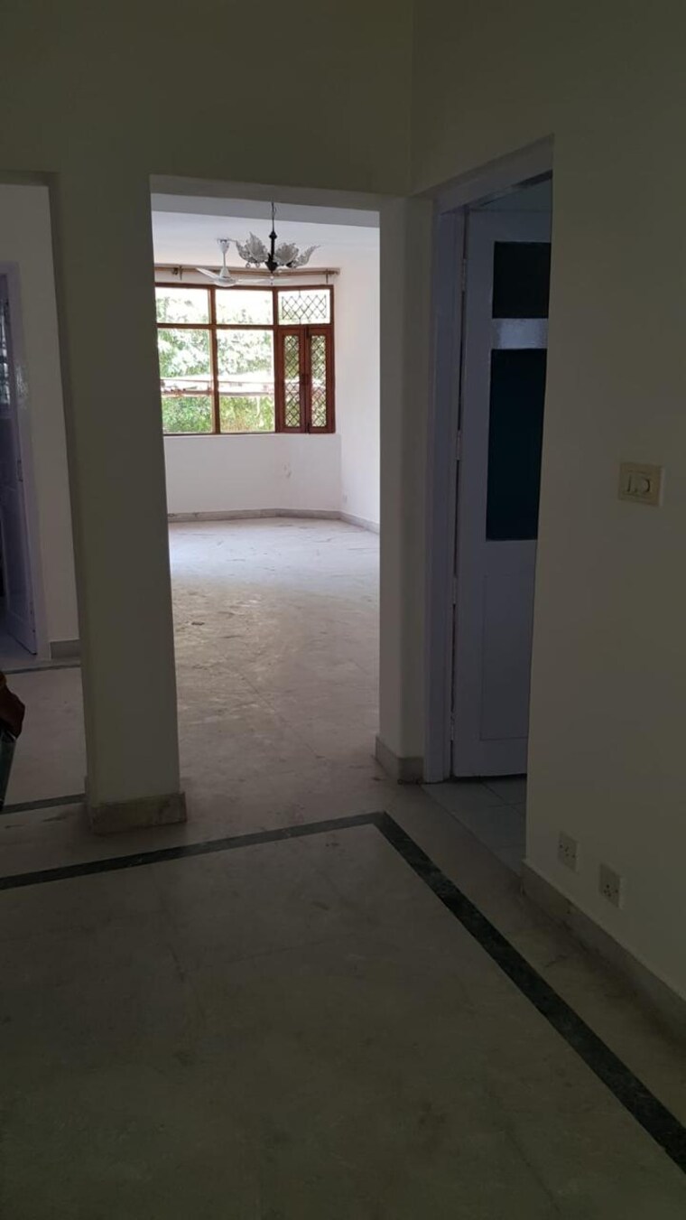 Room, vasant kunj 2 Bedroom 1350 Sq.Ft. Apartment In Vasant Kunj Delhi 9405282