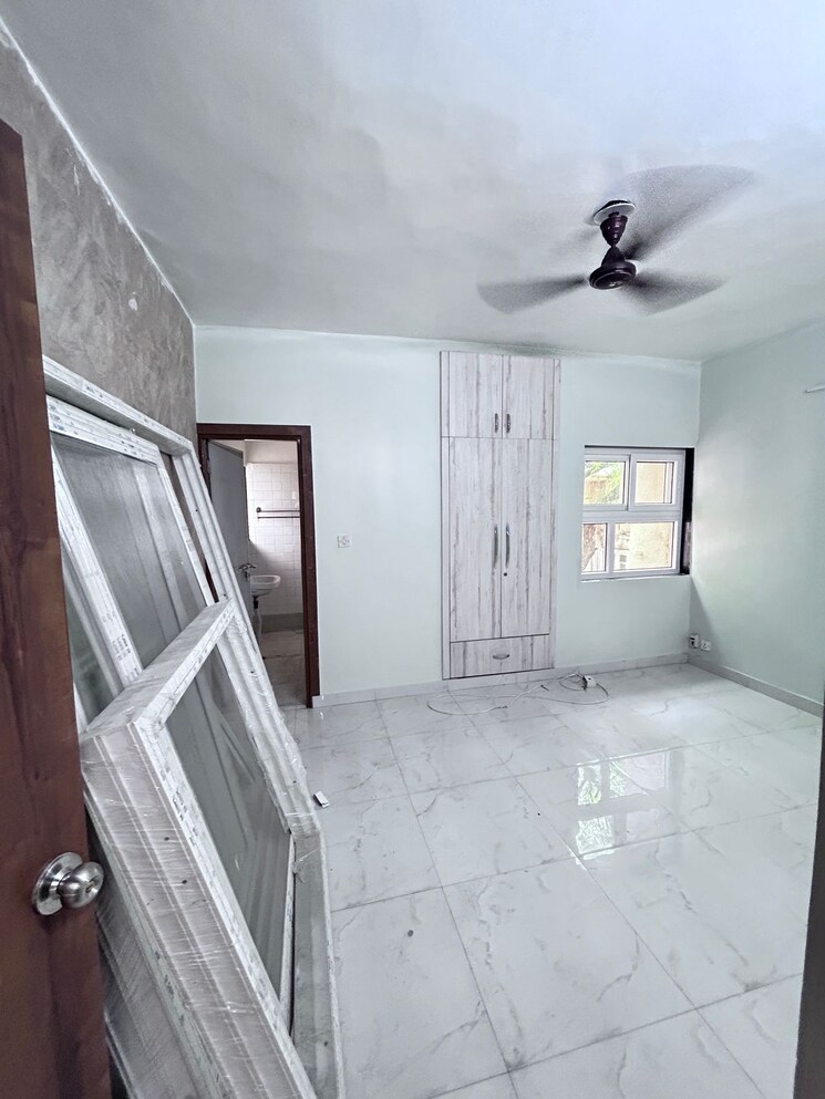 Bathroom, vasant kunj 2 Bedroom 1350 Sq.Ft. Apartment In Vasant Kunj Delhi 9405291