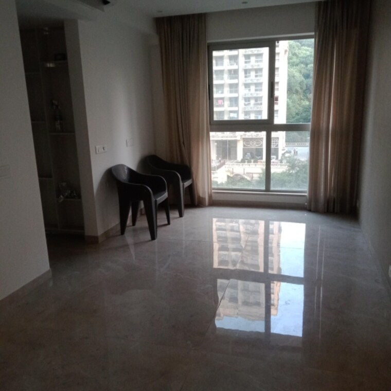 Living Room, hiranandani-regent-hill 1 Bedroom 379 Sq.Ft. Apartment In Powai Mumbai 9405298