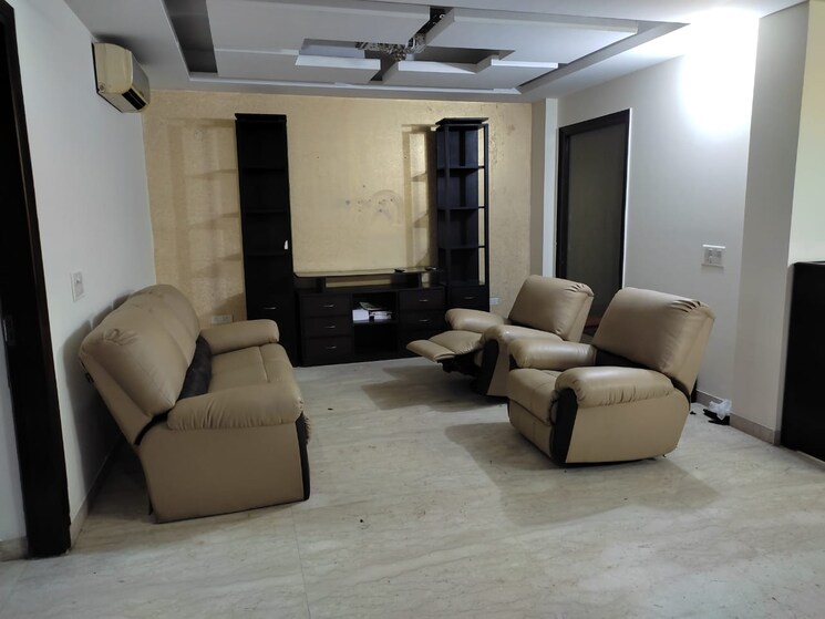 Living Room, palam-vihar-residents-association 3 Bedroom 204 Sq.Yd. Builder Floor In Palam Vihar Gurgaon 9405290