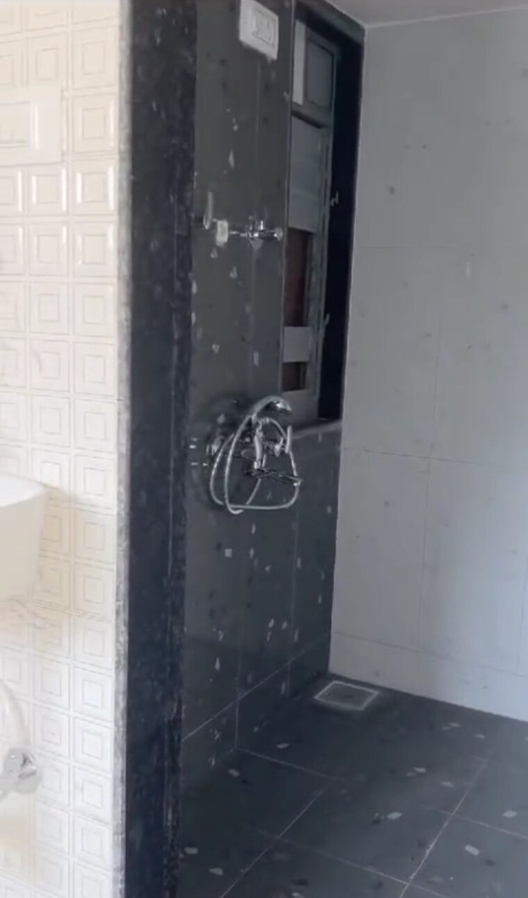 Bathroom, nalasopara west 1 Bedroom 285 Sq.Ft. Apartment In Nalasopara West Palghar 9405292