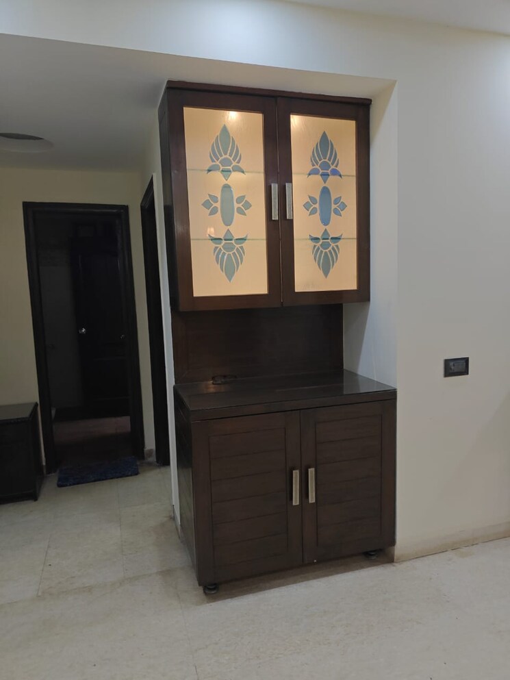 Room, emerald-green 4 Bedroom 2950 Sq.Ft. Apartment In Sector 52 Gurgaon 9405304