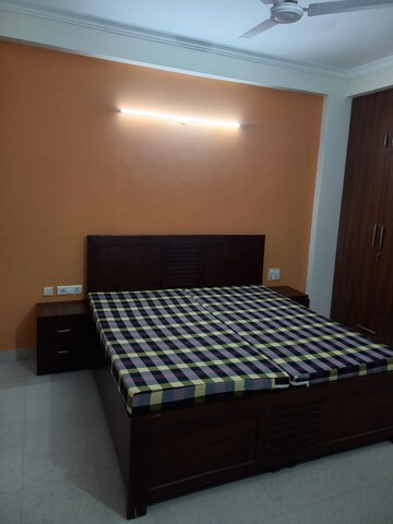 Bedroom in Studio Builder Floor at Sector 40 – for Rent