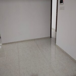 Room in 3 BHK Apartment at Yashada Splendid Courtyard, Madhav Nagar – for Rent