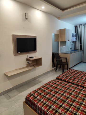 Bedroom in Studio Builder Floor at Sector 40 – for Rent