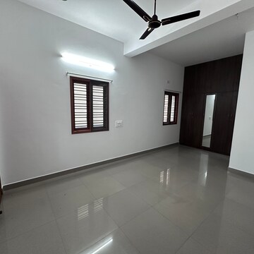 Room in 3 BHK Independent House at Padmanabha Nagar – for Rent