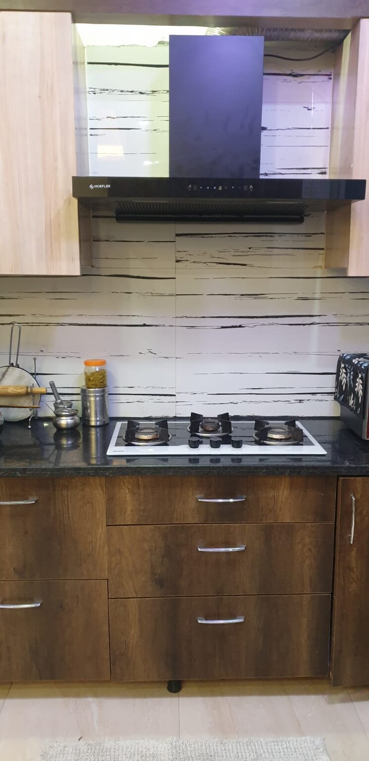 Kitchen, palam-vihar-residents-association 2 Bedroom 180 Sq.Yd. Builder Floor In Palam Vihar Gurgaon 9405325