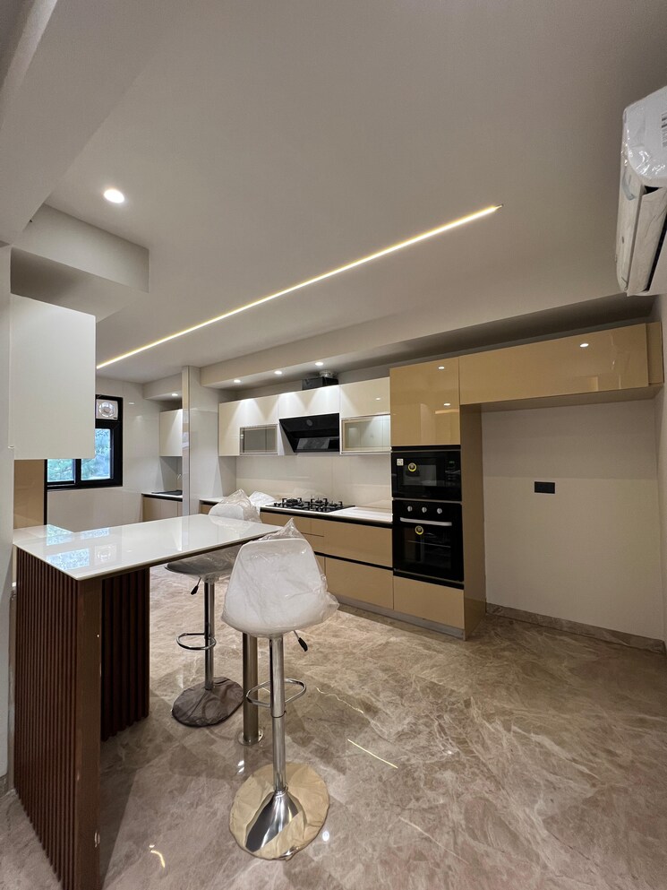 Kitchen, dlf-the-crest 3 Bedroom 3511 Sq.Ft. Apartment In Sector 54 Gurgaon 9405334