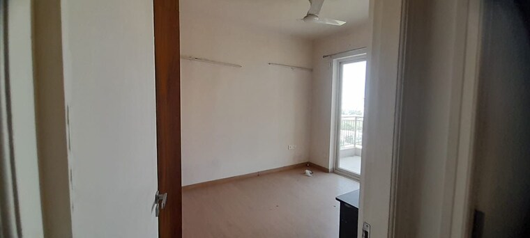 Room, emaar-palm-gardens 3 Bedroom 1900 Sq.Ft. Apartment In Sector 83 Gurgaon 9405348