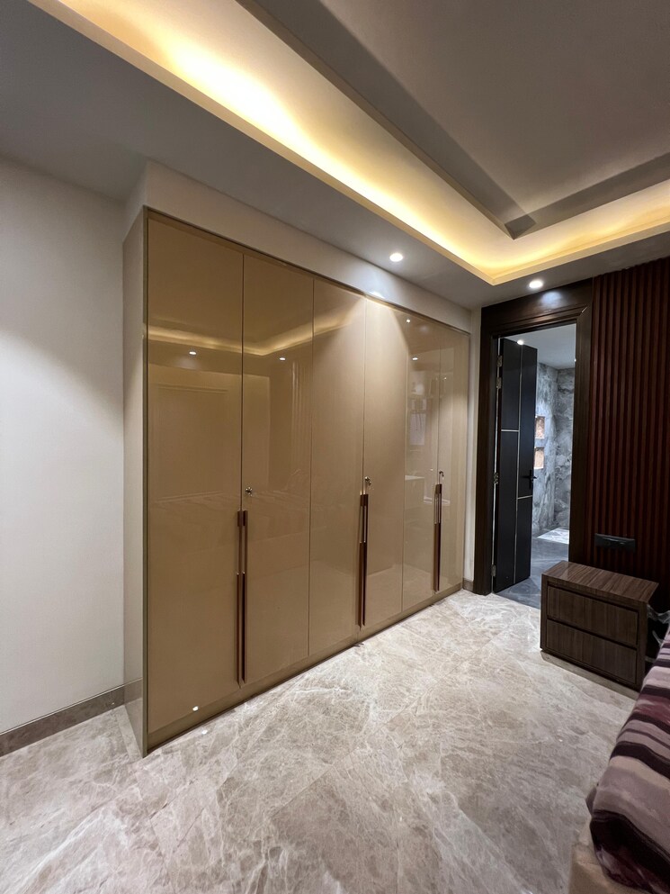 Room, dlf-the-crest 4 Bedroom 3497 Sq.Ft. Apartment In Sector 54 Gurgaon 9405339