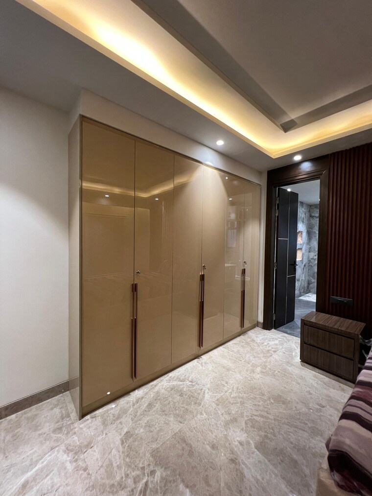 Room, dlf-the-crest 4 Bedroom 3497 Sq.Ft. Apartment In Sector 54 Gurgaon 9405339