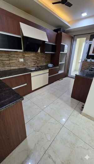 Kitchen in 3.5 BHK Builder Floor at Ansal Sushant Floors, Sushant Lok ii – for Rent