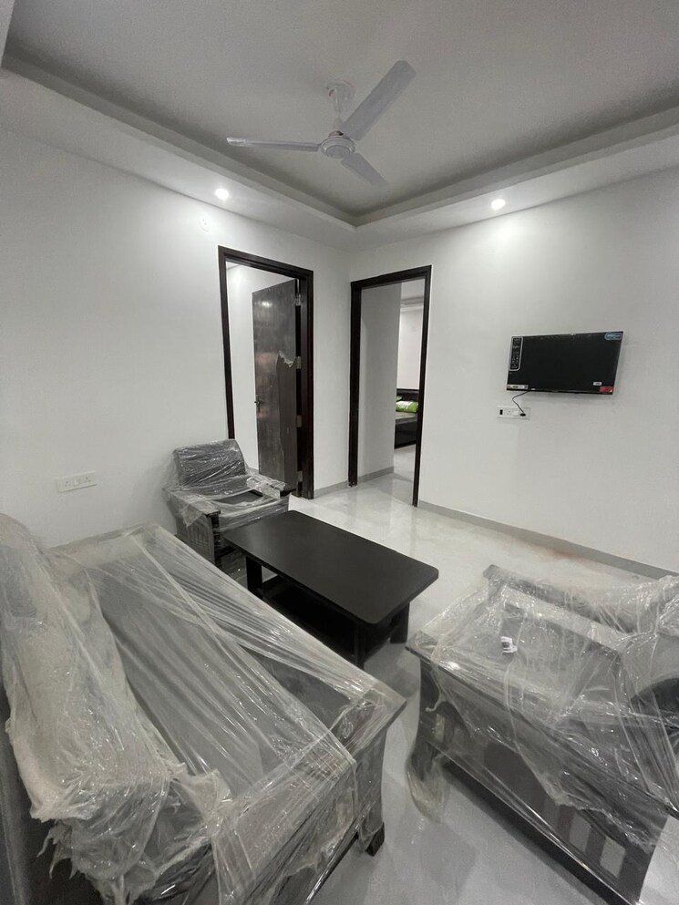 Master Bedroom, sector 52 2 Bedroom 1284 Sq.Ft. Builder Floor In Sector 52 Gurgaon 9405345