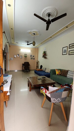 Living Room in 3 BHK Builder Floor at Sector 41 – for Rent
