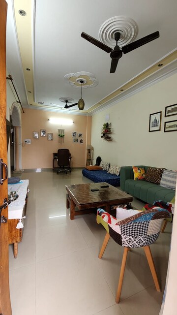 Living Room in 3 BHK Builder Floor at Sector 41 – for Rent