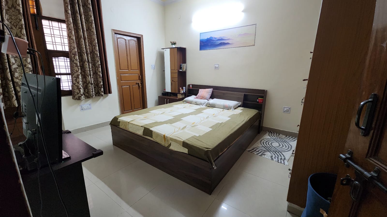 3 BHK Builder Floor For Rent in SectoR-41 Gurgaon