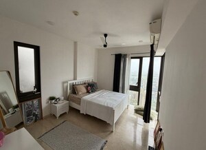 Bedroom in 2 BHK Apartment at Lodha The Park, Worli – for Rent