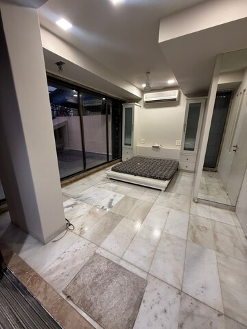 Bathroom in 4 BHK Apartment at Joanna Villa, Bandra West – for Rent